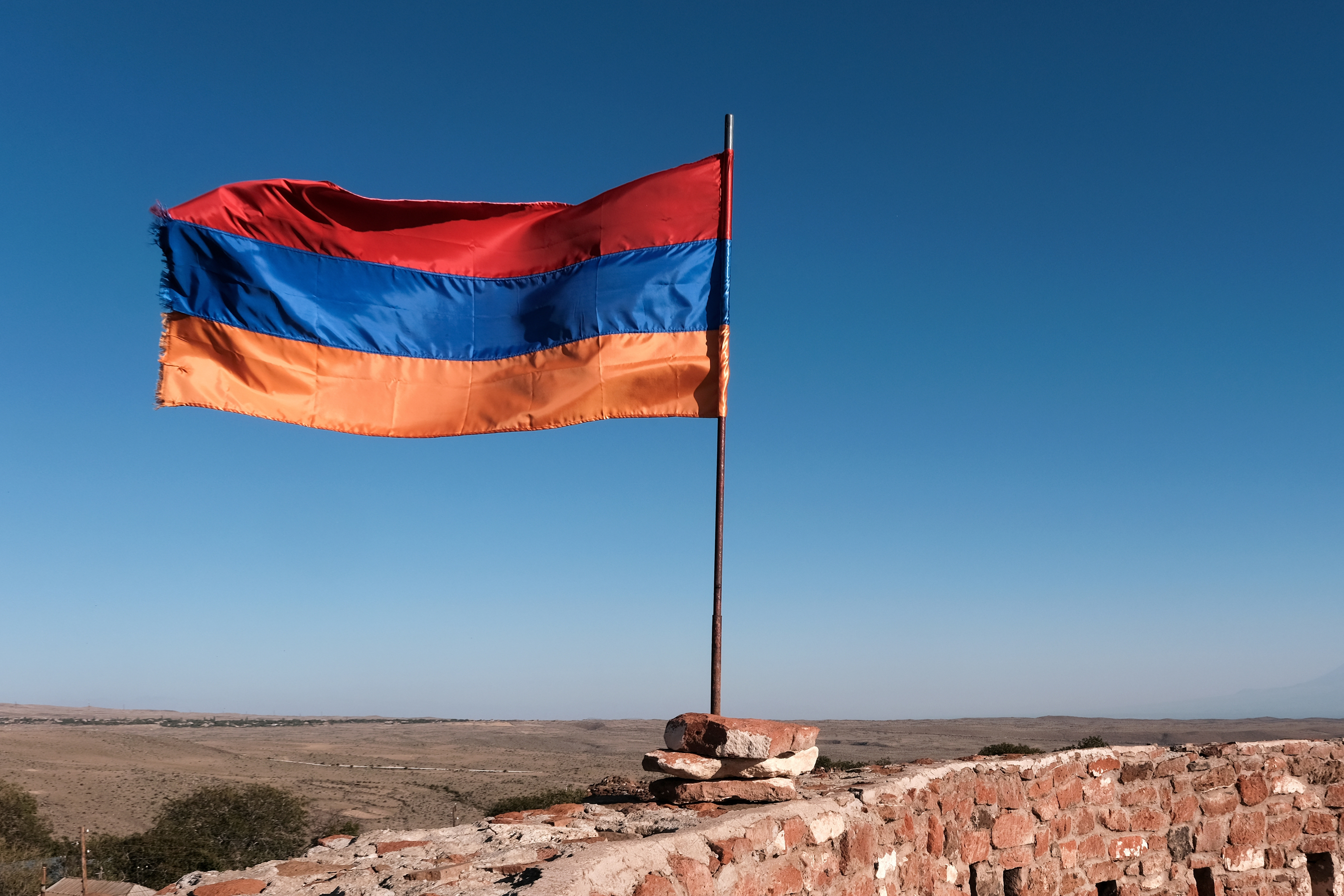 Как получить ВНЖ в Армении