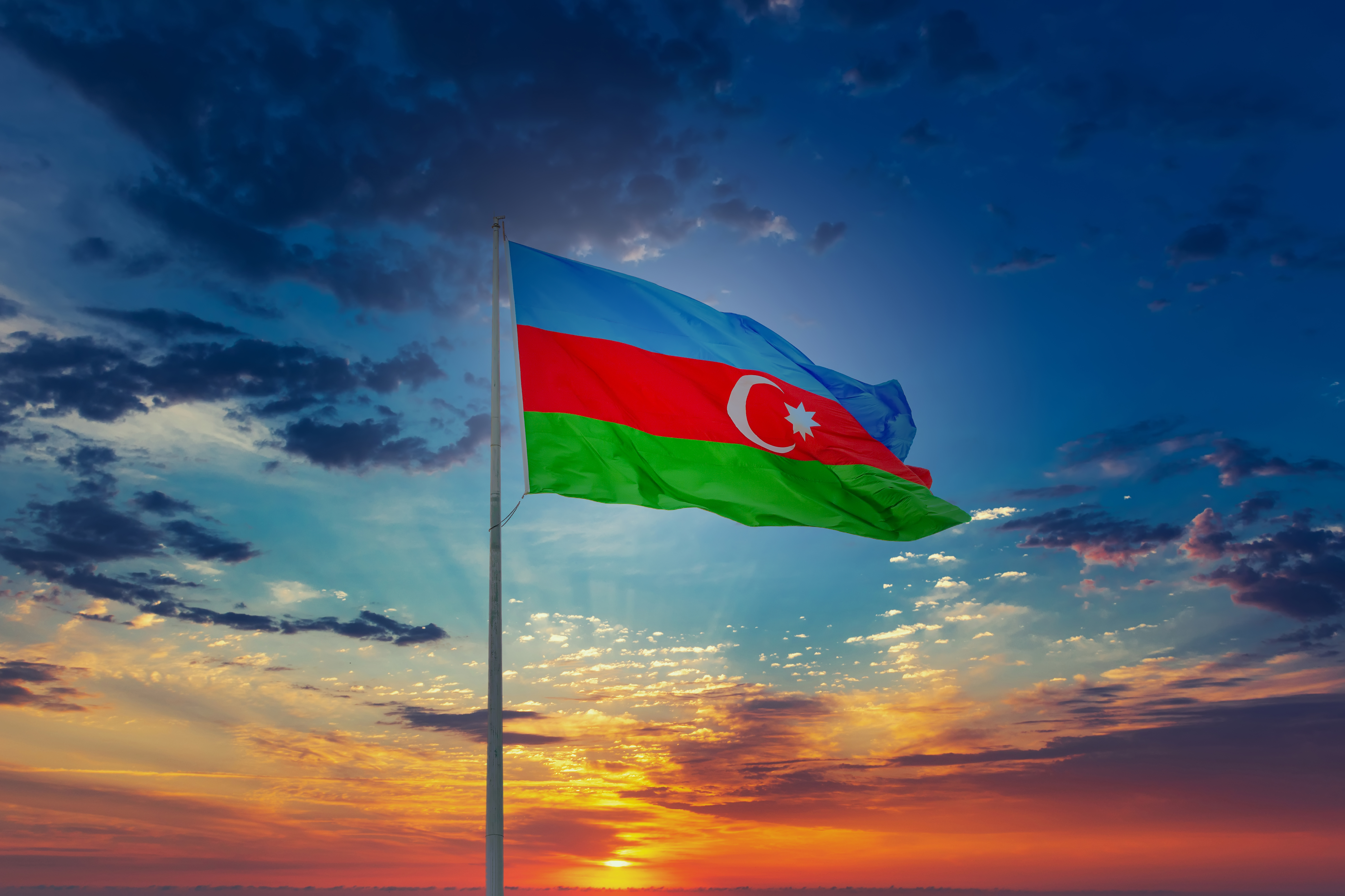 Как получить ВНЖ в Азербайджане