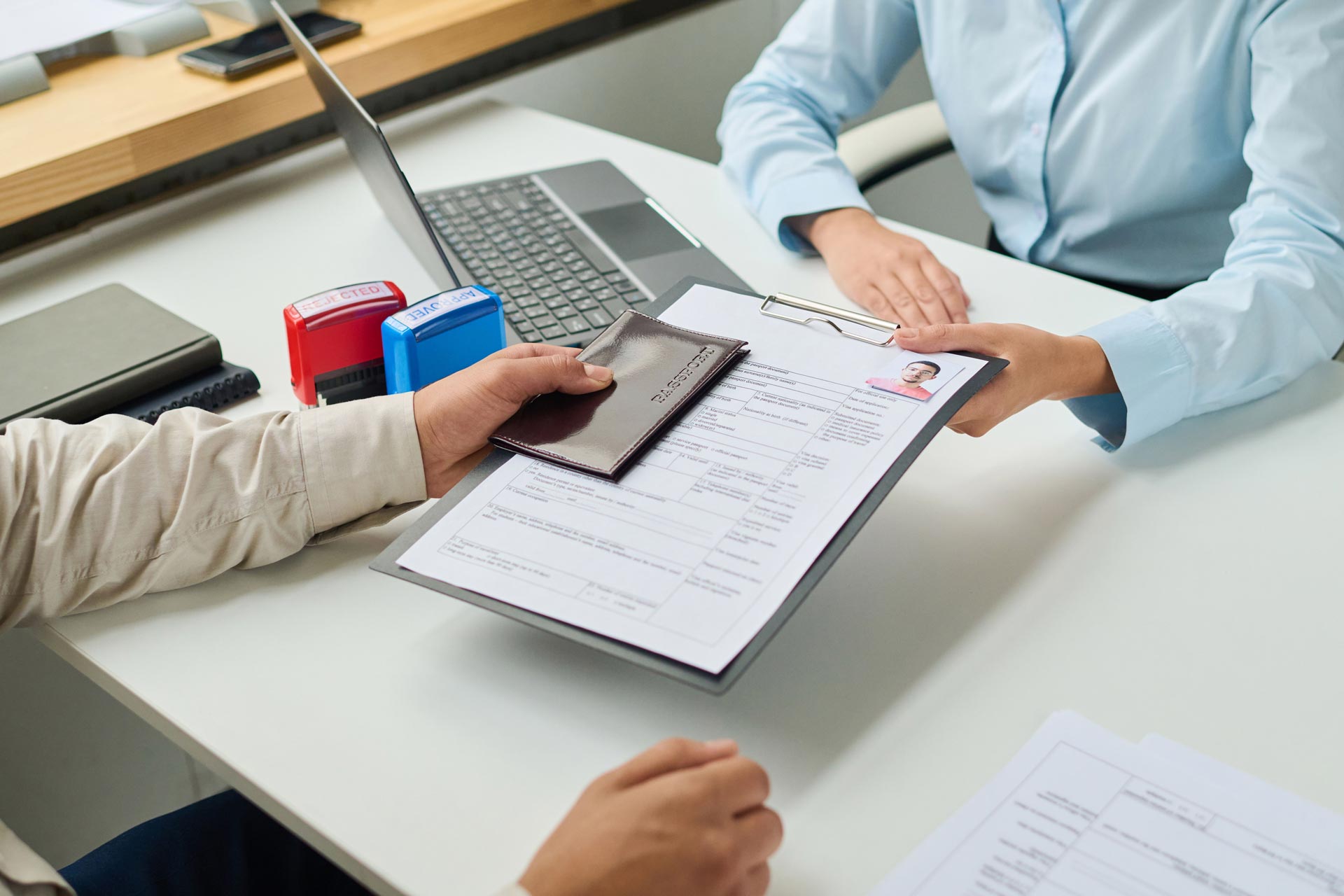 Документы для оформления ВНЖ Исландии