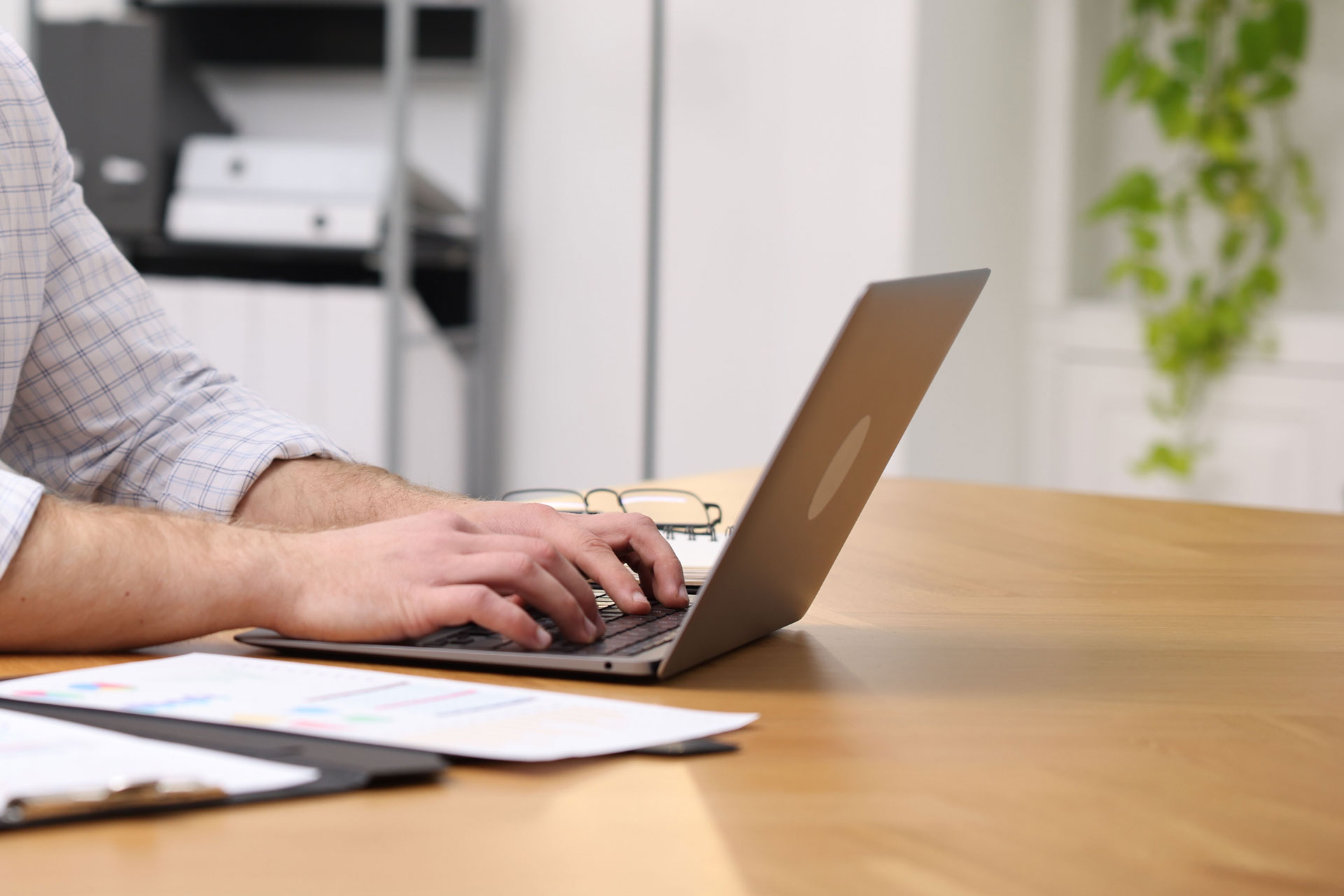 ВНЖ Исландии через трудоустройство